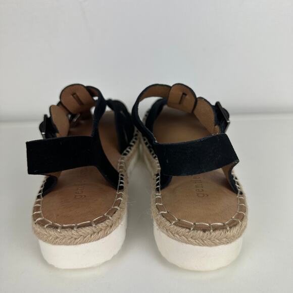 NWB Gentle Soul Womens Lizzy T-Strap Buckle Lightweight Platform Sandal Black 6M - Picture 4 of 10